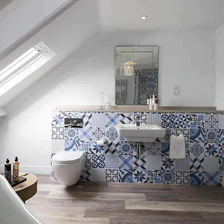 Jorvik House Hotel 5*